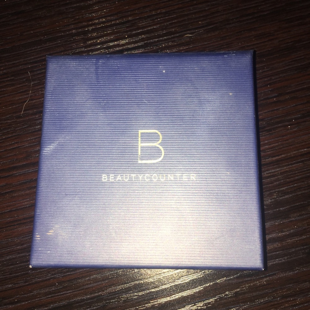 Beautycounter Radiant All Over Bronzer